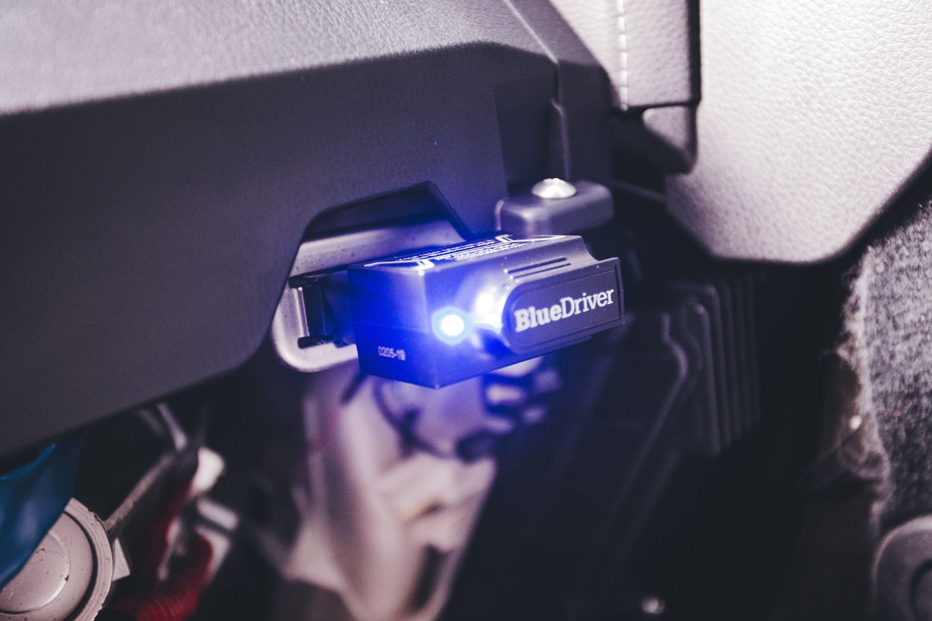 Reel by @torqueautoworks: Live scope capture of a P0301 misfire — watch the trace drop